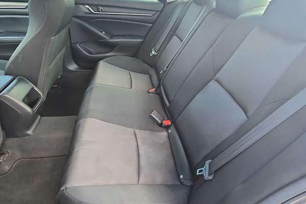 2018 Honda Accord LX 1.5T