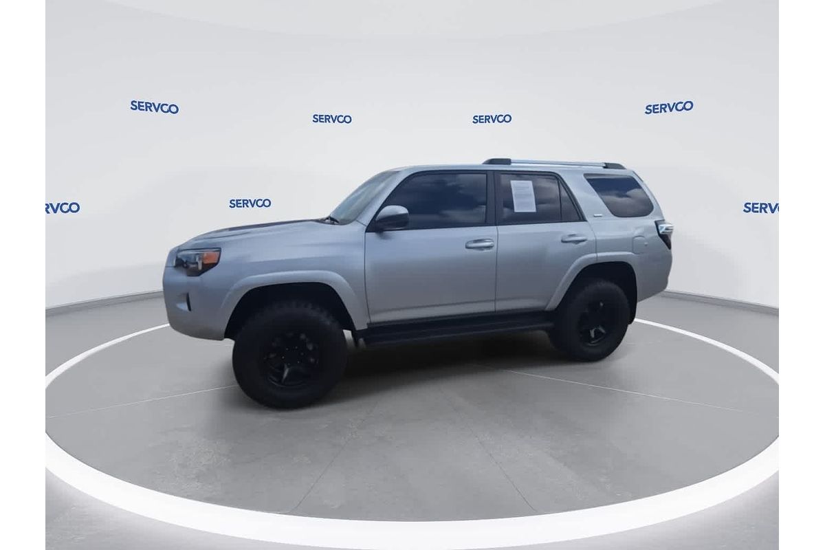2024 Toyota 4Runner SR5