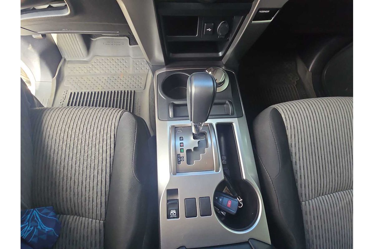 2024 Toyota 4Runner SR5