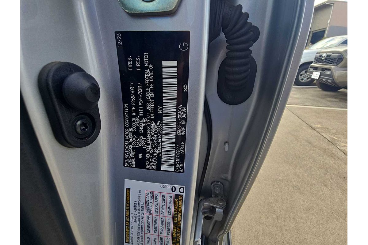 2024 Toyota 4Runner SR5