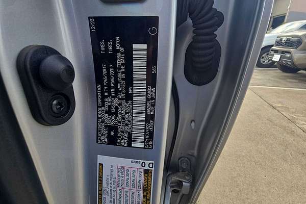 2024 Toyota 4Runner SR5