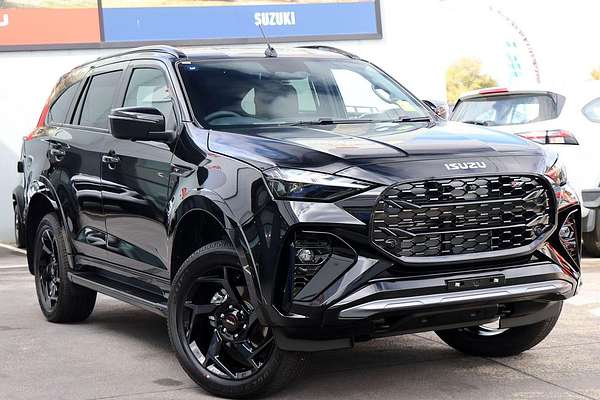 2025 Isuzu MU-X X-TERRAIN