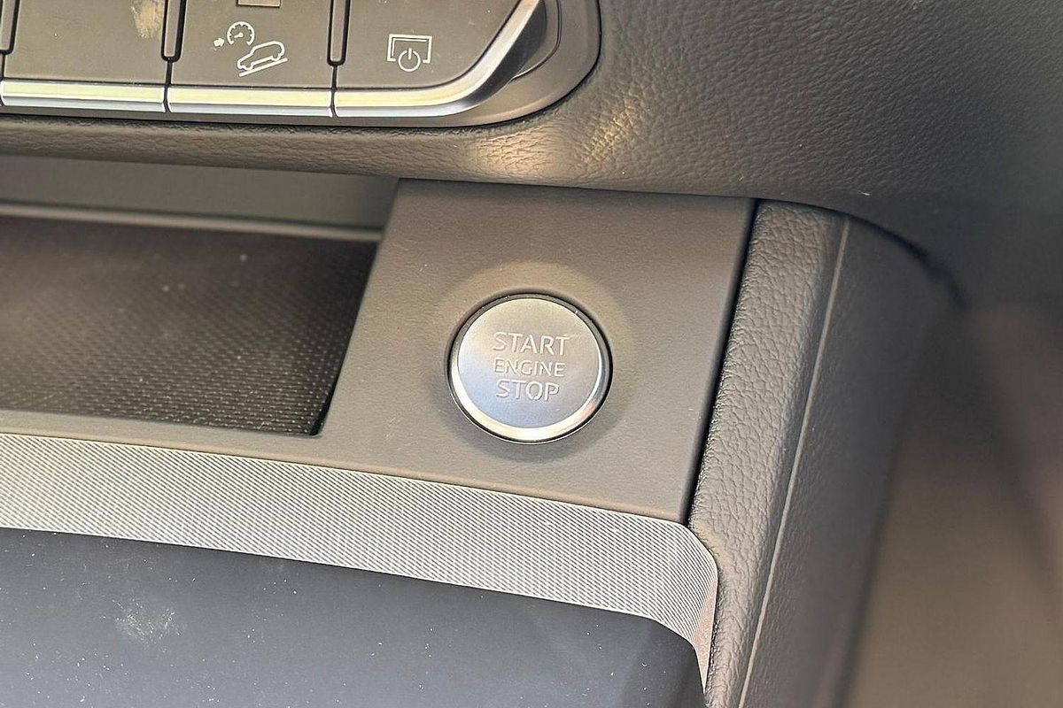 2025 Audi Q5 45 TFSI Sport FY