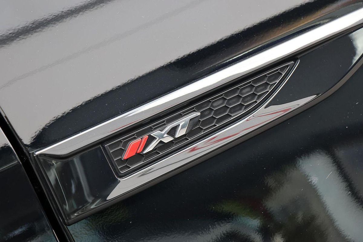 2025 Isuzu MU-X X-TERRAIN