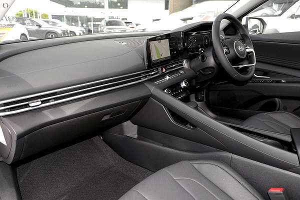 2025 Hyundai i30 Elite Hybrid CN7.V2