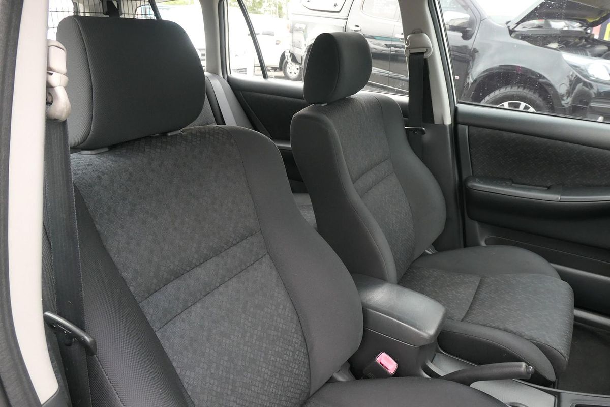 2004 Toyota Corolla Ascent ZZE122R