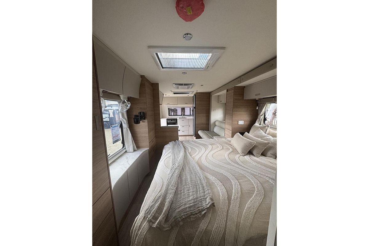 2025 Jayco Silverline 21.65-4.Sl-My25