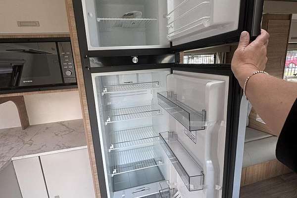 2025 Jayco Silverline 21.65-4.Sl-My25