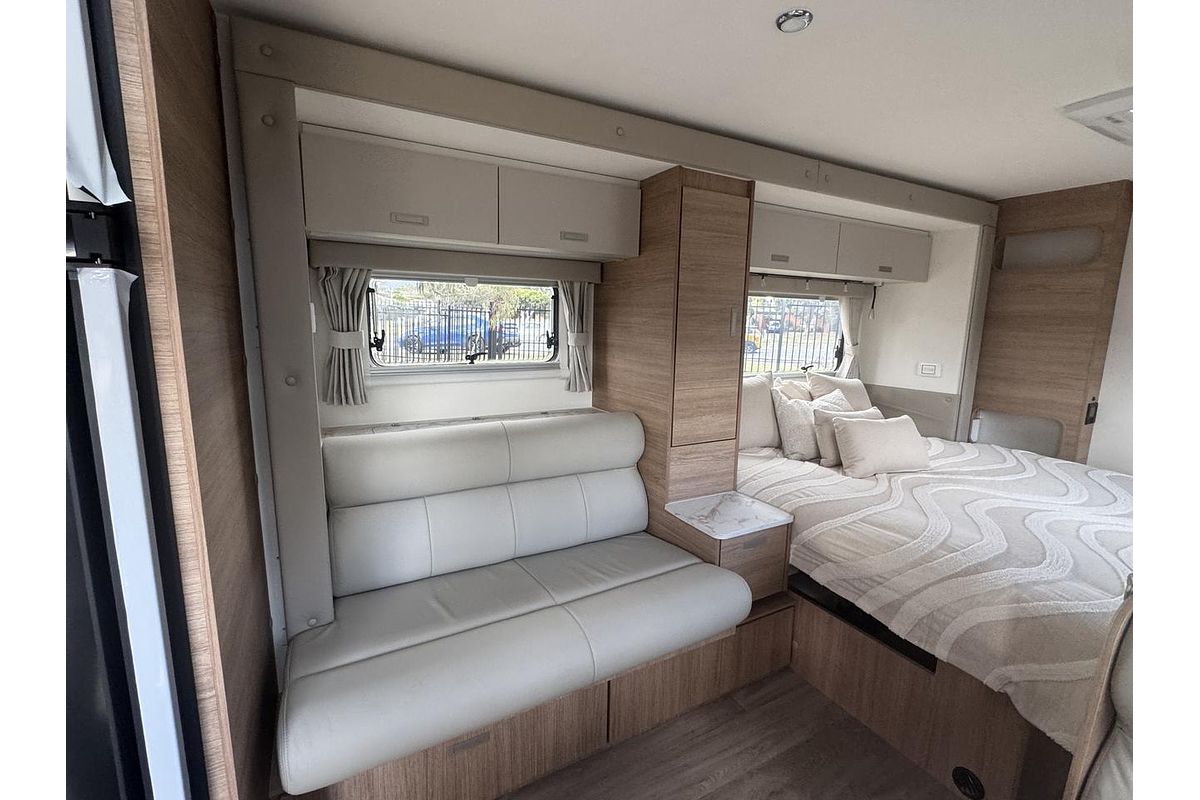 2025 Jayco Silverline 21.65-4.Sl-My25