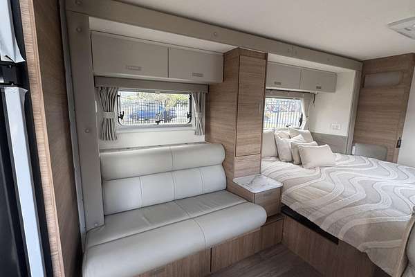 2025 Jayco Silverline 21.65-4.Sl-My25
