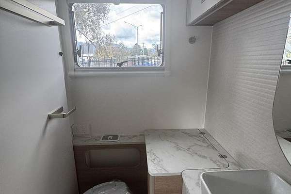 2025 Jayco Silverline 21.65-4.Sl-My25