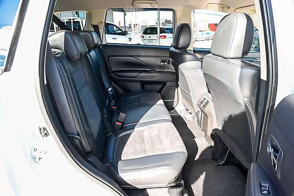2019 Mitsubishi Outlander LS ZL