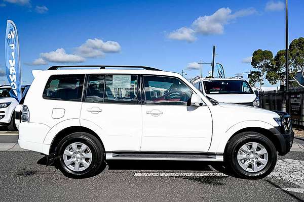 2020 Mitsubishi Pajero GLX NX