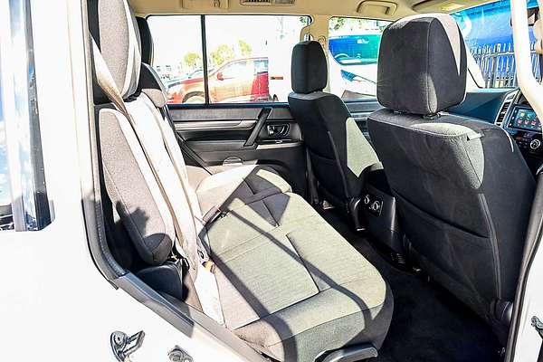 2020 Mitsubishi Pajero GLX NX