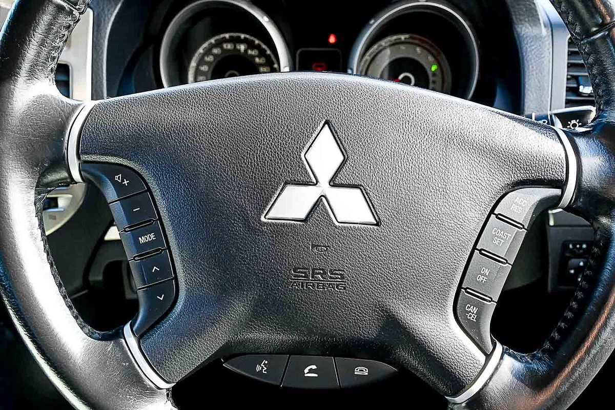 2020 Mitsubishi Pajero GLX NX