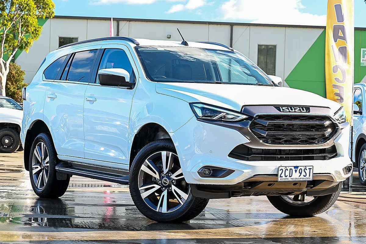2023 Isuzu MU-X LS-T