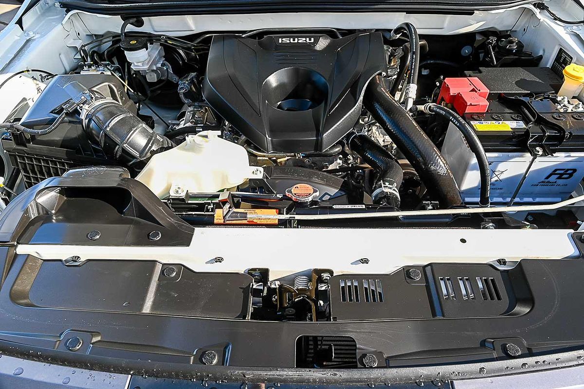 2023 Isuzu MU-X LS-T