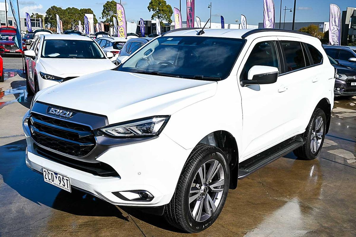 2023 Isuzu MU-X LS-T