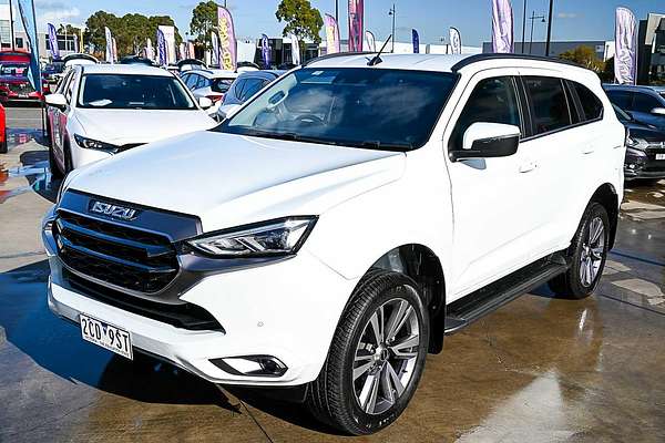 2023 Isuzu MU-X LS-T