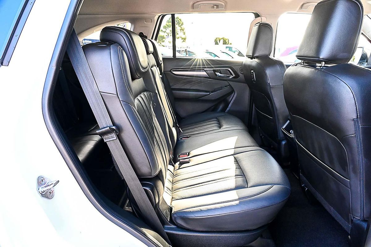 2023 Isuzu MU-X LS-T
