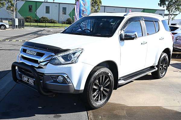 2017 Isuzu MU-X LS-T