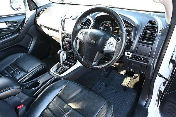 2017 Isuzu MU-X LS-T