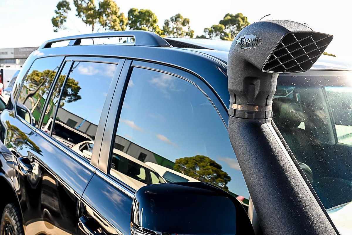 2017 Toyota Landcruiser Sahara VDJ200R