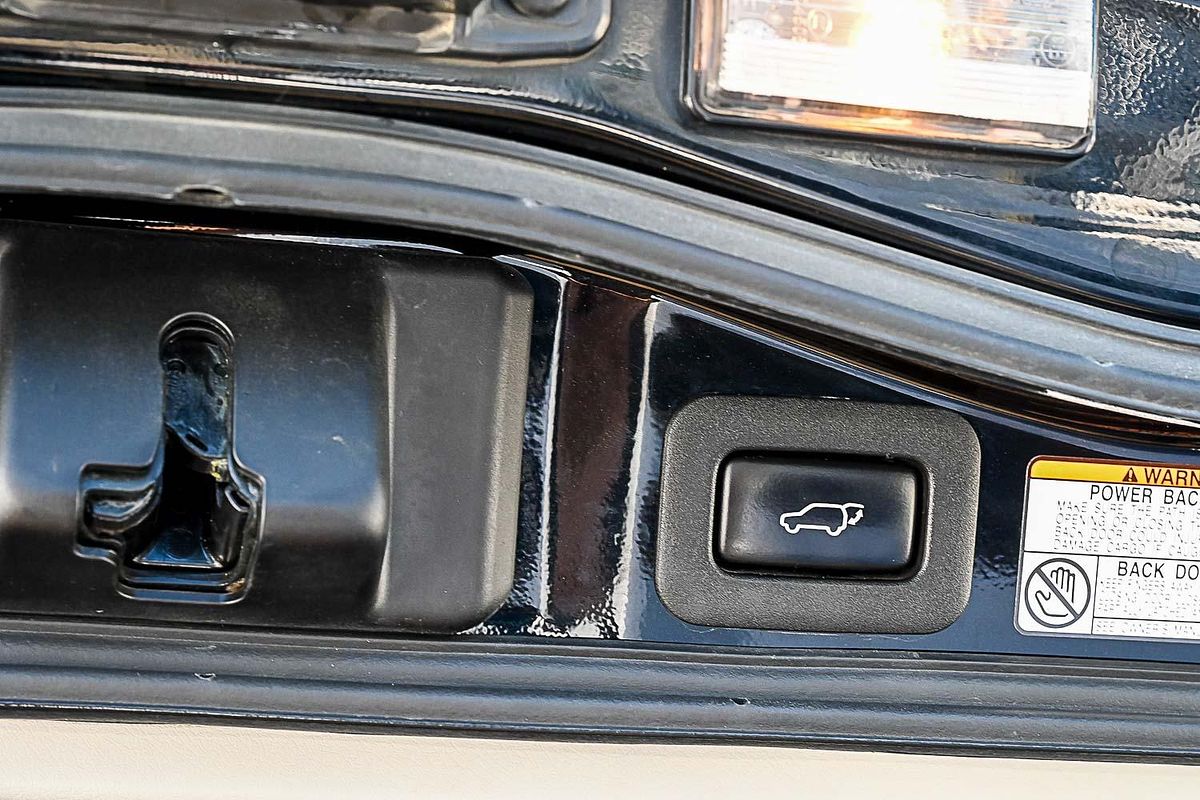 2017 Toyota Landcruiser Sahara VDJ200R