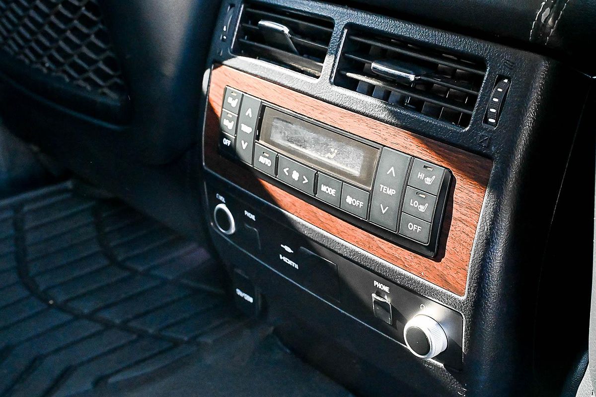 2017 Toyota Landcruiser Sahara VDJ200R