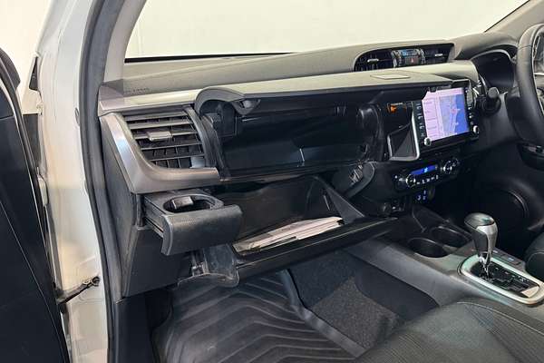2021 Toyota Hilux SR5 GUN126R 4X4