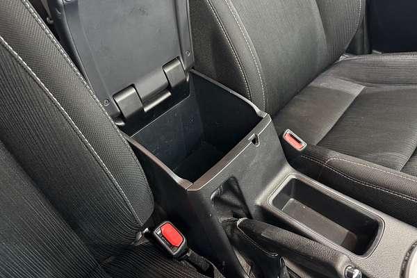 2021 Toyota Hilux SR5 GUN126R 4X4