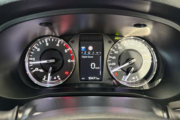 2021 Toyota Hilux SR5 GUN126R 4X4