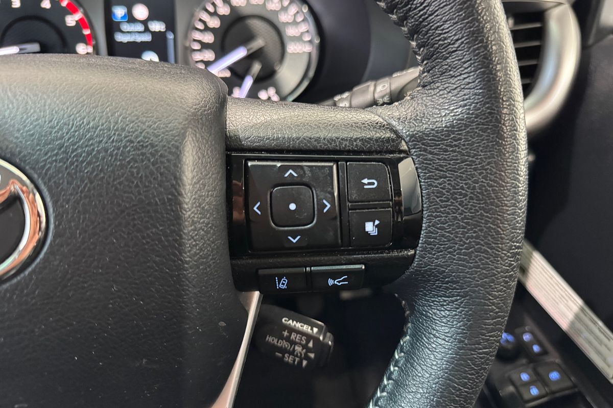 2021 Toyota Hilux SR5 GUN126R 4X4