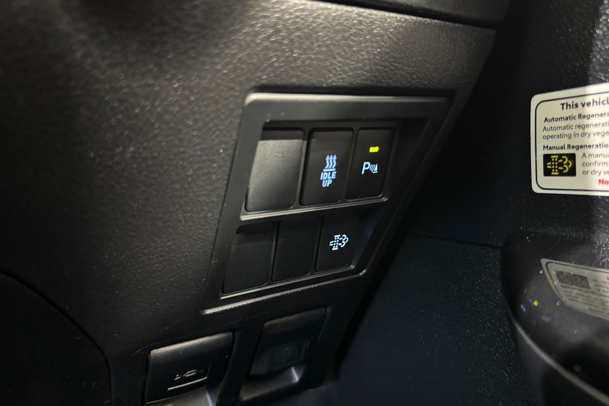 2021 Toyota Hilux SR5 GUN126R 4X4