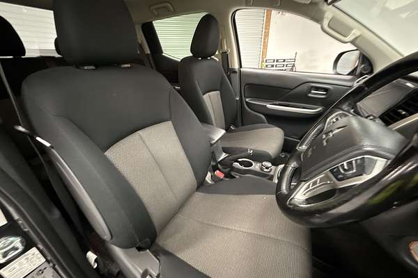 2019 Mitsubishi Triton GLS MR 4X4