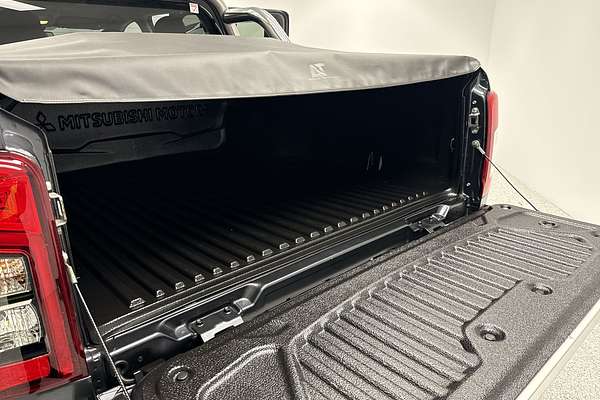 2019 Mitsubishi Triton GLS MR 4X4