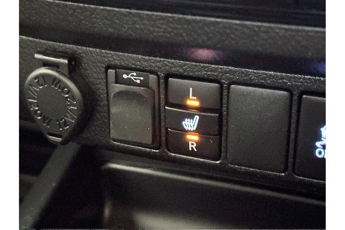 2018 Toyota Hilux Rugged X GUN126R 4X4