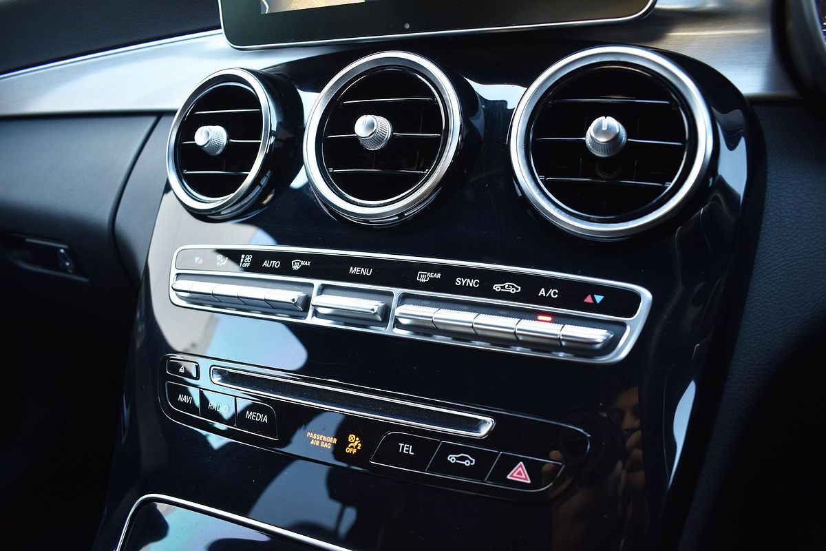 2016 Mercedes-Benz C-Class C250 d W205