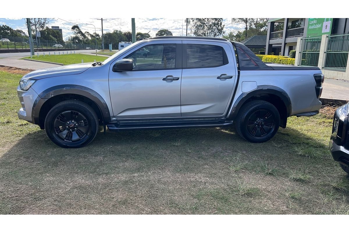 2022 Isuzu D-MAX X-TERRAIN 4X4