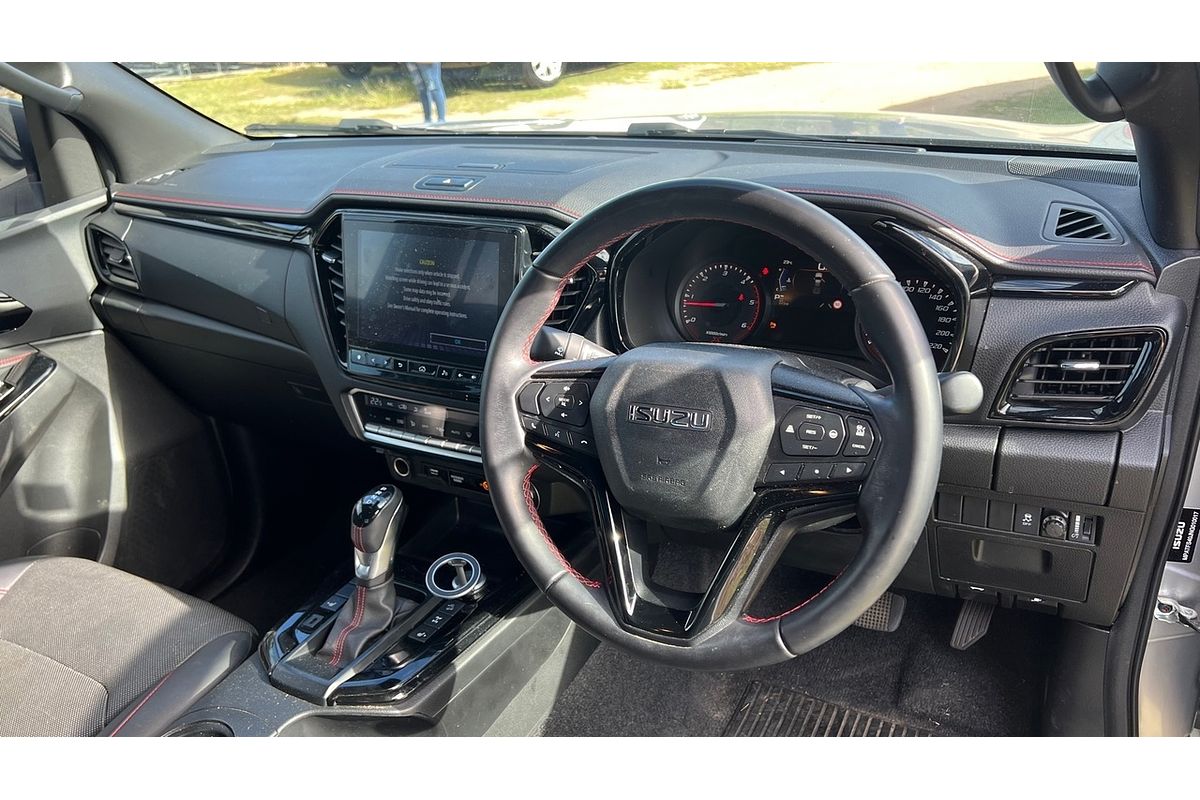 2022 Isuzu D-MAX X-TERRAIN 4X4