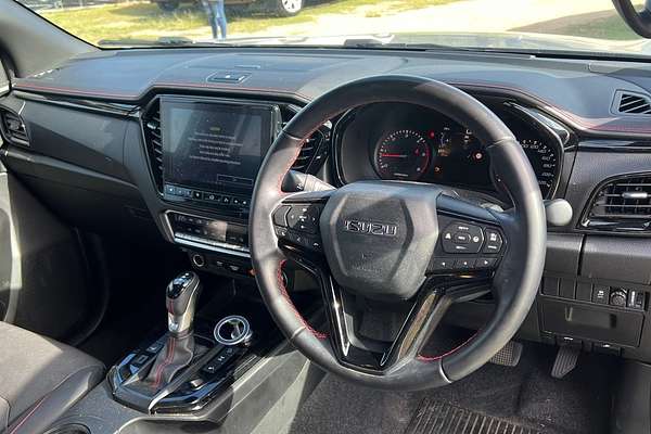 2022 Isuzu D-MAX X-TERRAIN 4X4