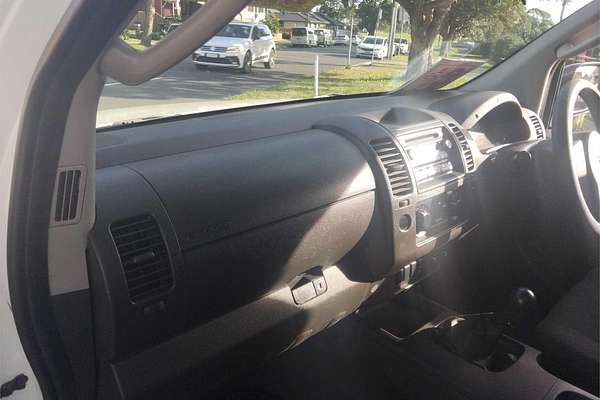 2007 Nissan Navara ST-X D40 4X4