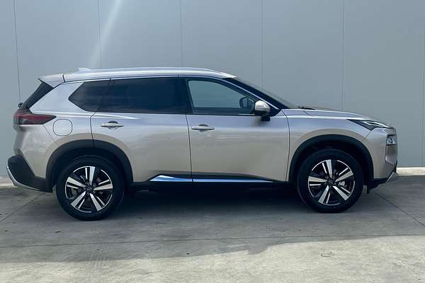 2025 Nissan X-TRAIL Ti T33