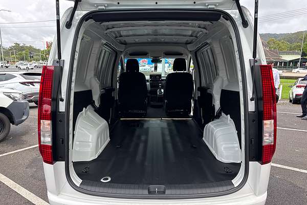 2025 Hyundai STARIA LOAD US4.V3