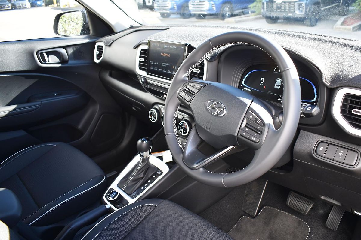 2024 Hyundai Venue Elite QX.V5