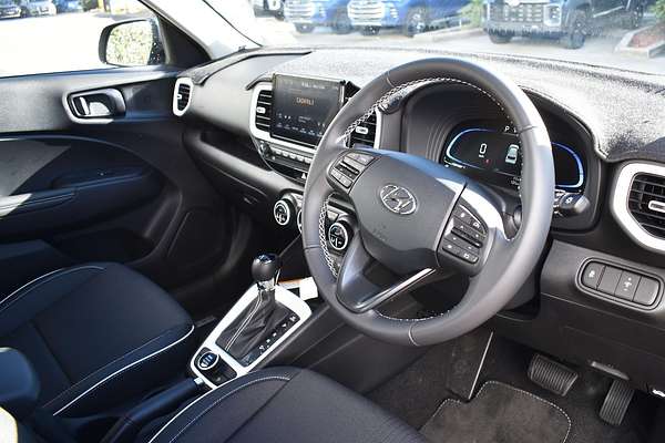 2024 Hyundai Venue Elite QX.V5