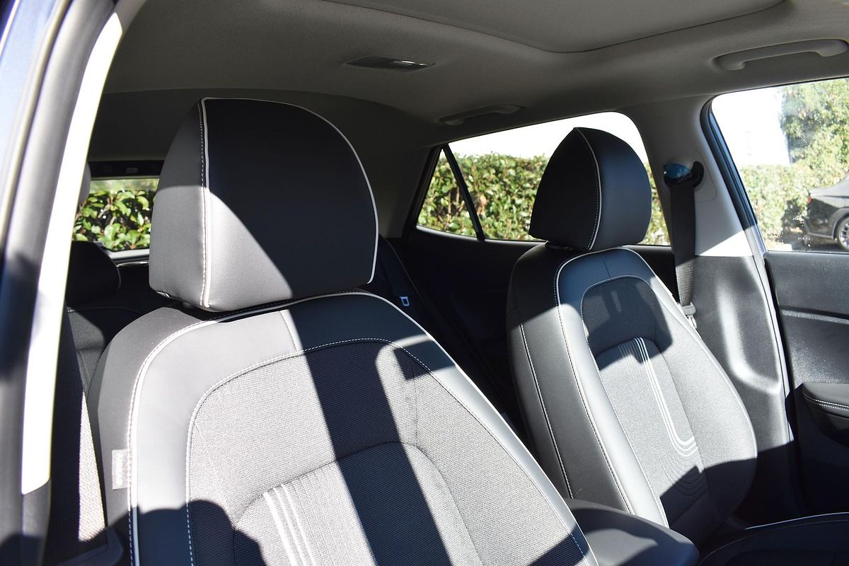 2024 Hyundai Venue Elite QX.V5