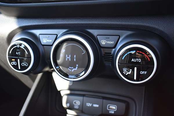 2024 Hyundai Venue Elite QX.V5
