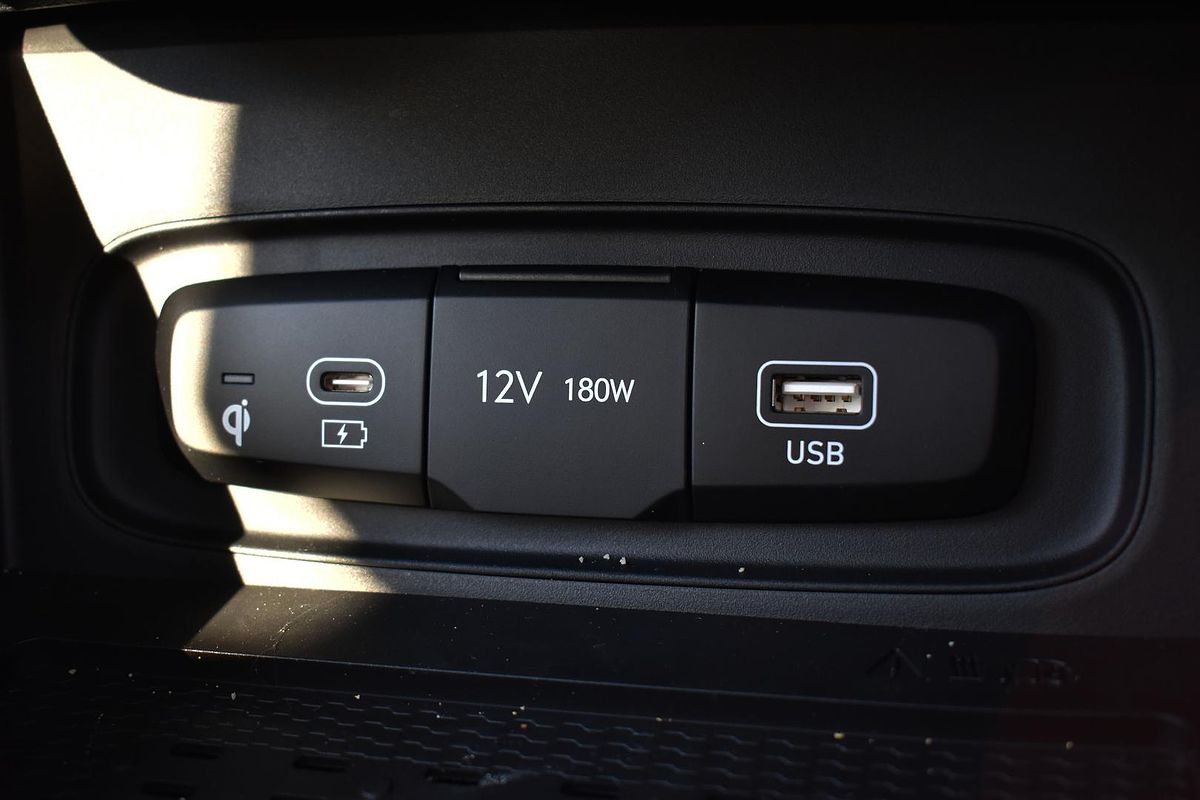 2024 Hyundai Venue Elite QX.V5