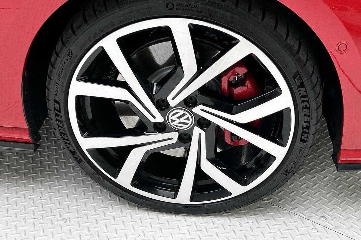 2018 Volkswagen Golf GTI 7.5